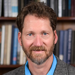 Angus Rockett headshot
