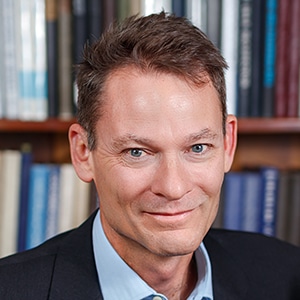 Colin Wolden headshot