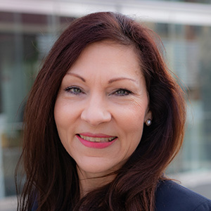 Linda Battalora profile picture