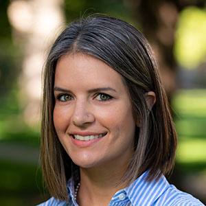 Lori Tunstall headshot