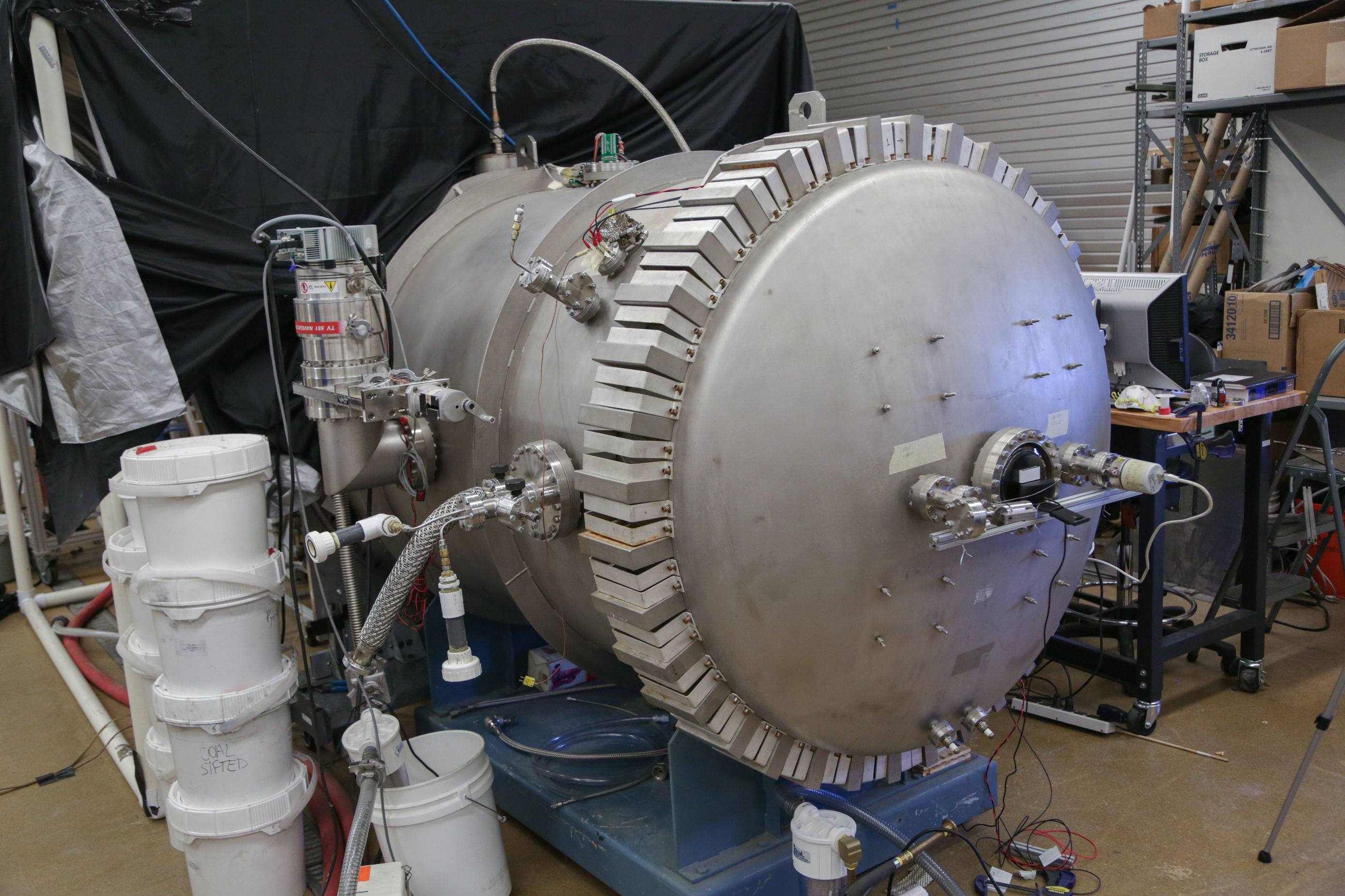 A large machine that is sitting in a room.